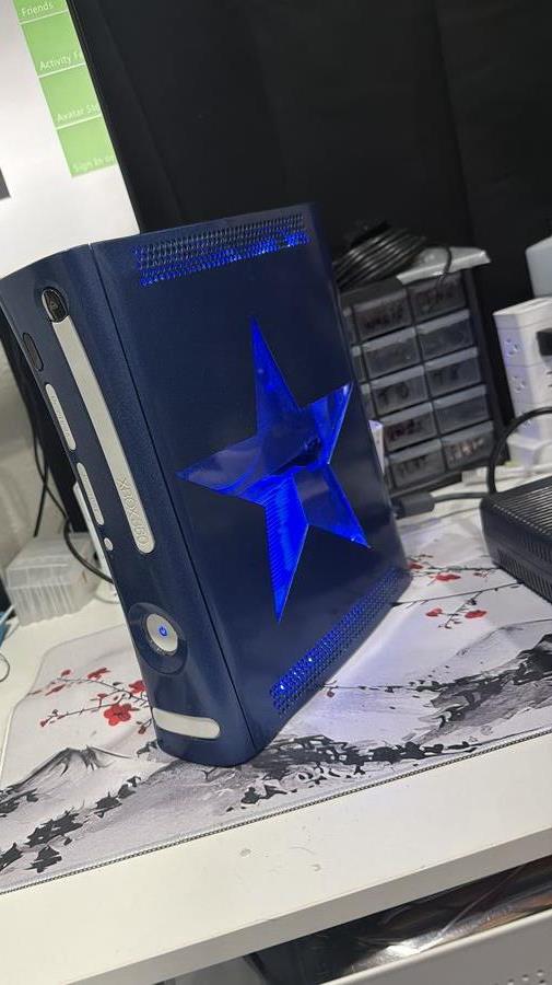 Custom RGH Xbox 360 shell rebuild with blue star LED