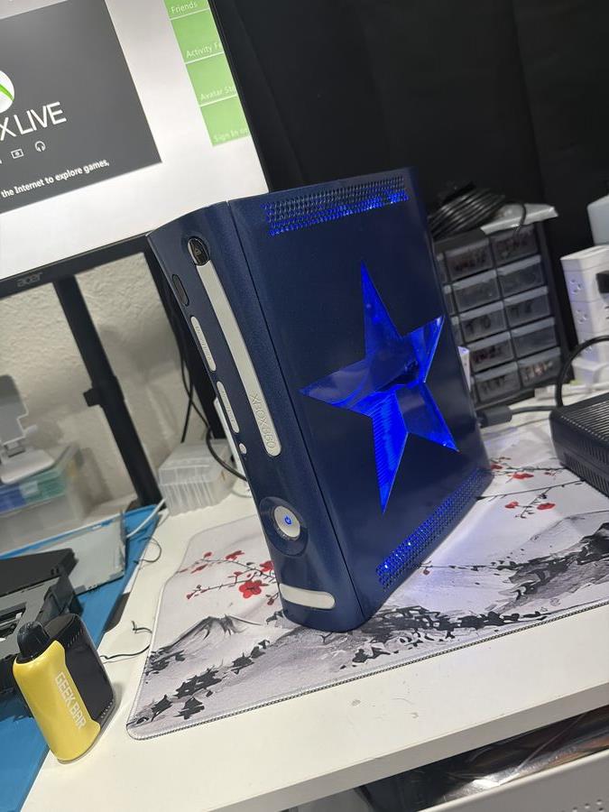 Custom RGH Xbox 360 shell rebuild with blue star LED